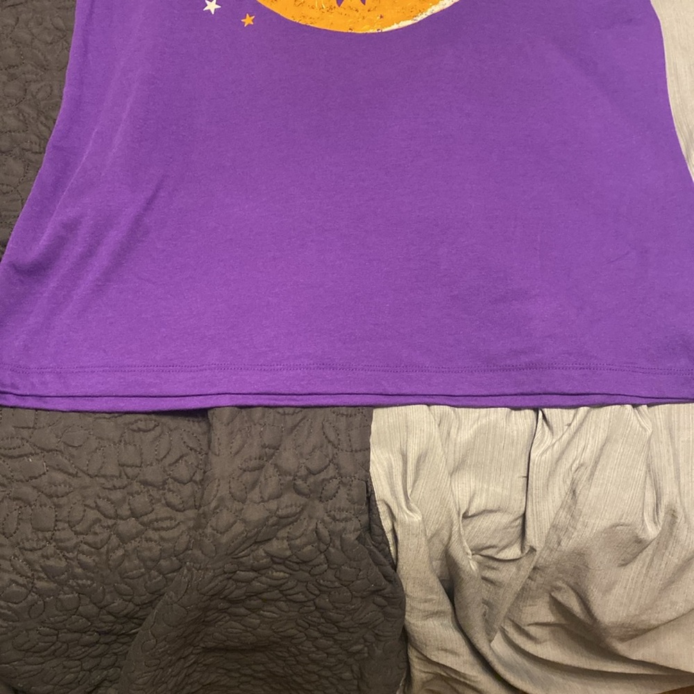 WOMENS FLY BY NIGHT SHIRT BY CELEBRATE HALLOWEEN - Picture 5 of 9